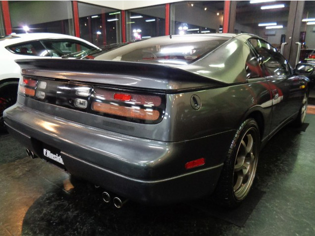 フェアレディZ3.0 300ZX ツインターボ 2シーター Tバールーフ