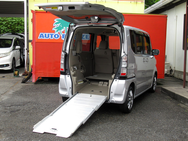 N-BOX+G 車いす仕様車