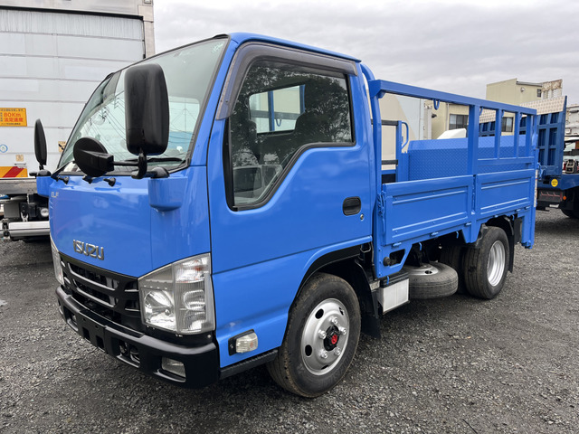 エルフ