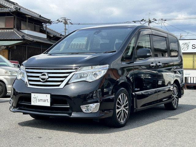 セレナ2.0 ハイウェイスター Vセレクション+Safety S-HYBRID