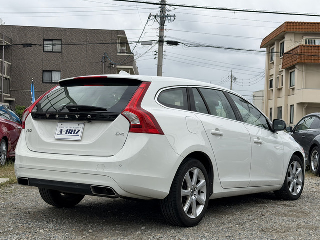 V60D4 SE ディーゼル