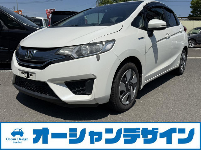フィット1.5 ハイブリッド Fパッケージ