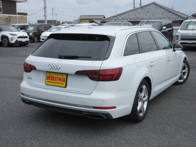 A4アバント35 TFSI スポーツ