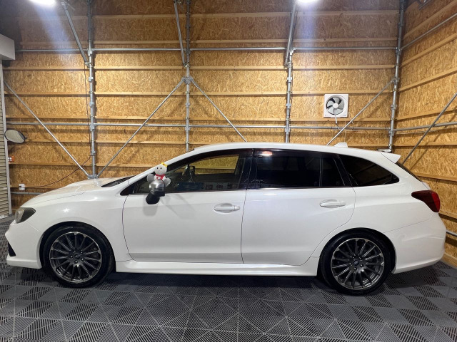 レヴォーグ2.0 STI スポーツ アイサイト 4WD