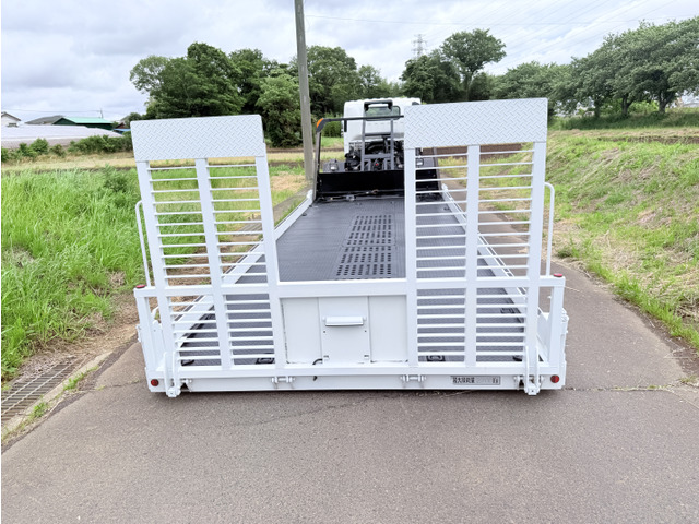 エルフ積載車