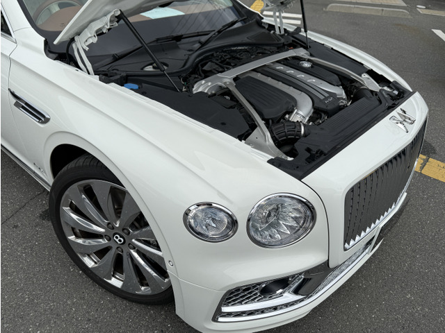 フライングスパー6.0 W12 スピード 4WD