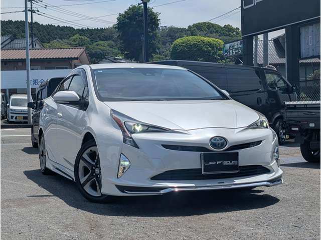 プリウス1.8 S セーフティ プラス