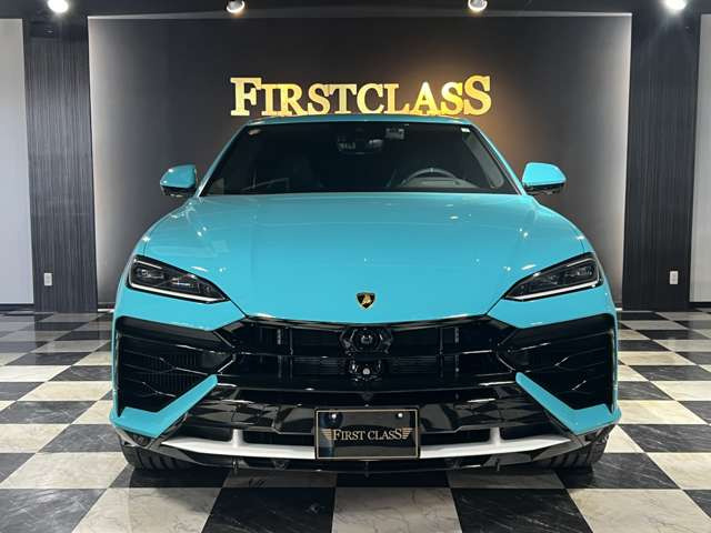 ウルスSE 4WD