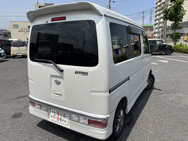 �i�r�E�o�b�N���j�^�[�EETC�E�n�f�W�`���[�i�[�E�t���b�v�_�E�����j�^�[���̗p�i�������k���������B���݂����̂��Ԃ���̕t���ւ��A�������ݎ��t�����\�ł��B