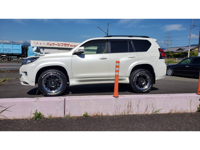 ランドクルーザープラド2.8 TX Lパッケージ ディーゼル 4WD