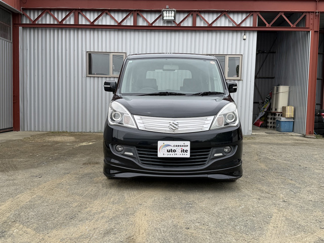 ソリオ1.2 ブラック＆ホワイト 4WD