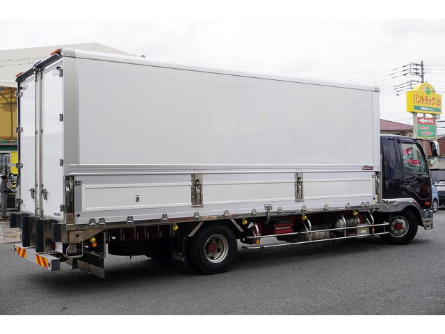 �o���E�g���b�N���A���݌�200��ȏ�!!���Ђ�HP�����񂲗����������Bhttp://www.vantruck.co.jp/index.htm