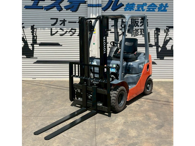 トヨタL&amp;Fエンジンフォークリフト