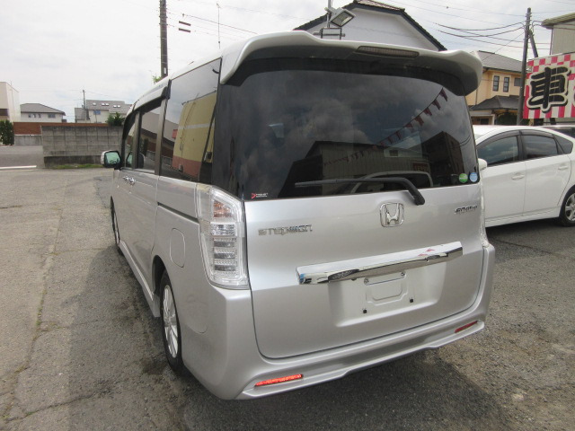ステップワゴン2.0 スパーダ Z インターナビ セレクション