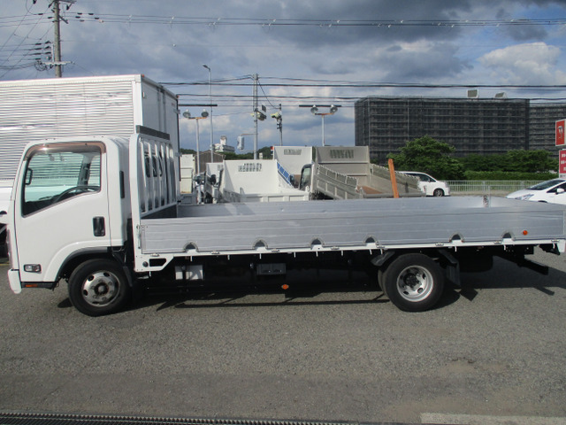 エルフ