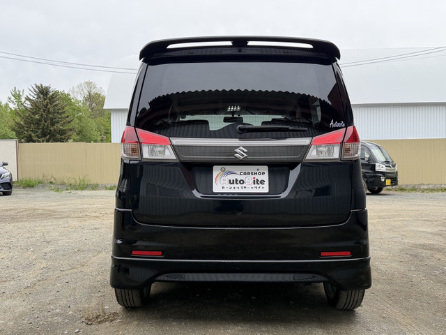 ソリオ1.2 ブラック＆ホワイト 4WD