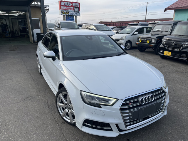 S3�Z�_��(�A�E�f�B) 2.0 4WD ���Îԉ摜