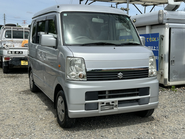 エブリイワゴンウィズ 車いす移動車 リヤシート付 電動固定式 4WD