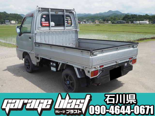 �_���̃|���V�F�ƌĂ΂��T���o�[4WD�X�[�p�[�`���[�W���[�g���b�N�A�G�A�R���A�p���X�e �t��! �M����4�C���G���W���ł��ꂩ����������g�������܂�