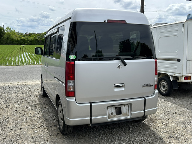 エブリイワゴンウィズ 車いす移動車 リヤシート付 電動固定式 4WD