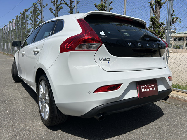V40T3 インスクリプション