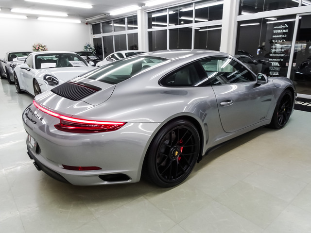 911カレラ4 GTS PDK