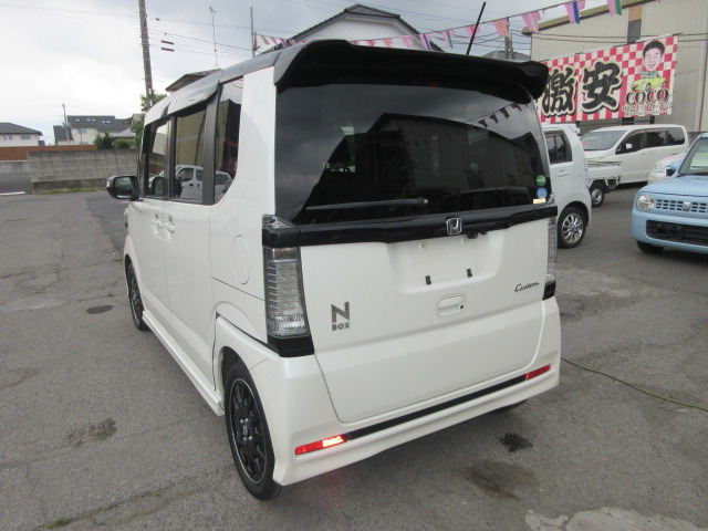 N-BOXカスタムG ターボ Lパッケージ 2トーンカラースタイル