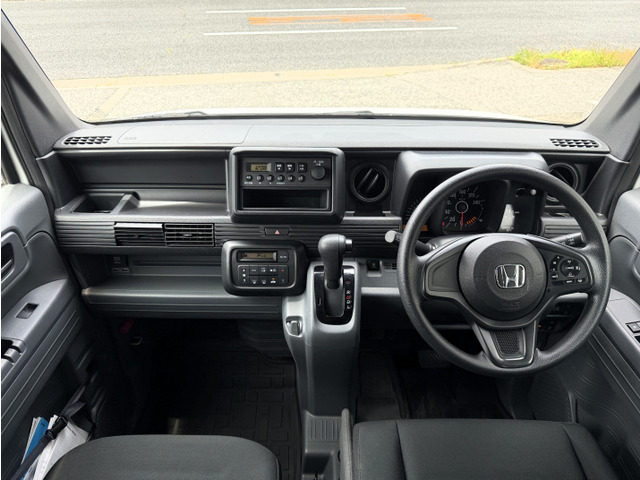 N-VAN