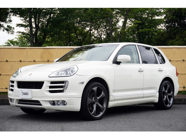 ポルシェ カイエン 右ハンドルの中古車一覧｜中古車検索 - 価格.com