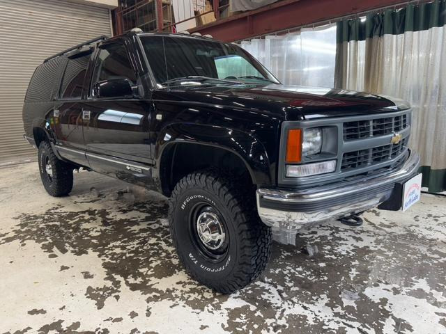 サバーバンLT 4WD