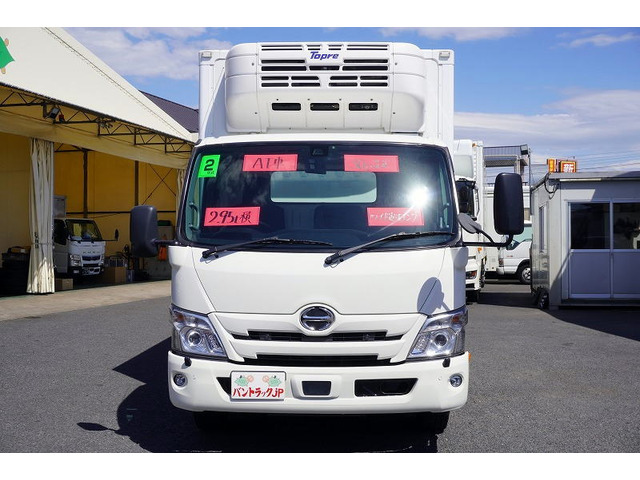デュトロ冷蔵冷凍車