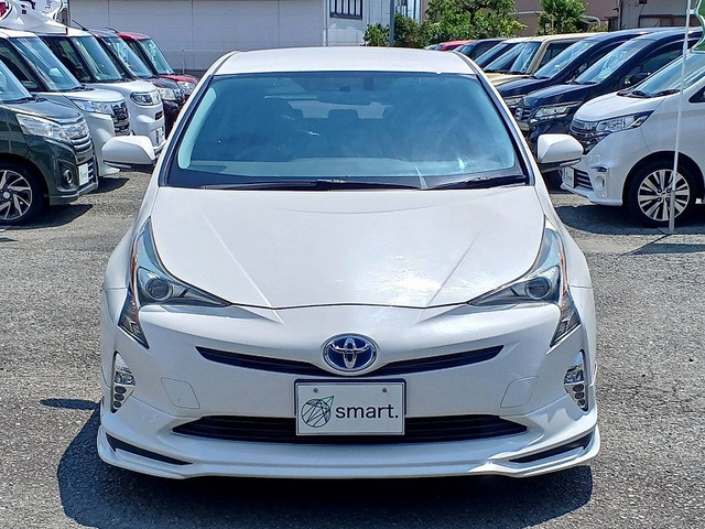 プリウス1.8 S