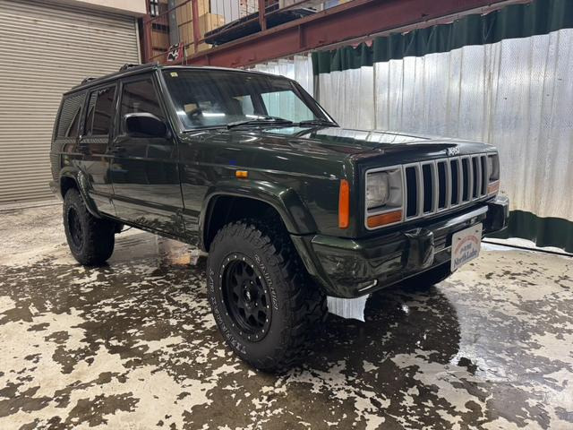 チェロキーリミテッド 4WD