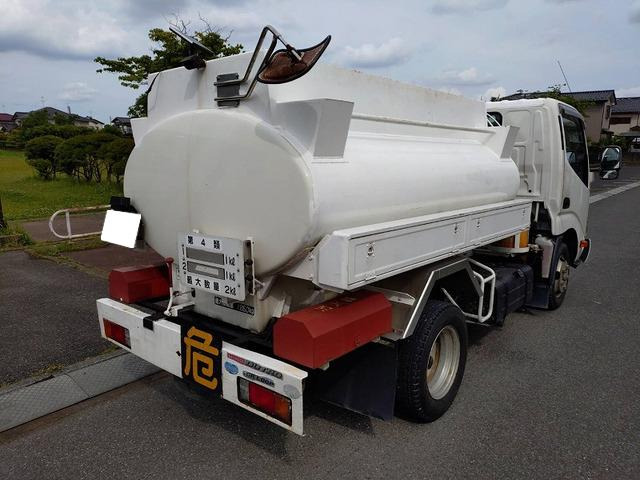 デュトロタンクローリー車