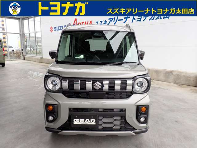 ☆SUV的な軽ハイトワゴン!丸目のヘッドランプ、プロテクター風のバンパー、ルーフレールが標準装備、遊び心満載のSUVデザイン☆