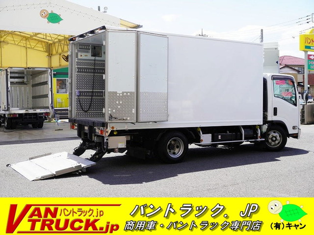 エルフ冷蔵冷凍車