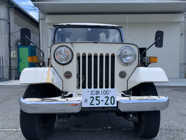 ジープ