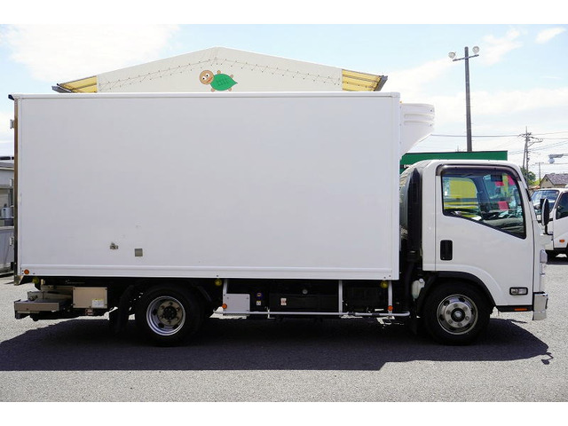 ���Ђ͓��V�΍ЊC��ی��������Ă���܂��B���q�l�ɂ������v����������Ă����Ē����܂��B