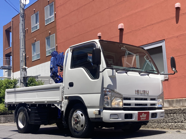 エルフ3.0 フルフラットロー ディーゼル 4WD