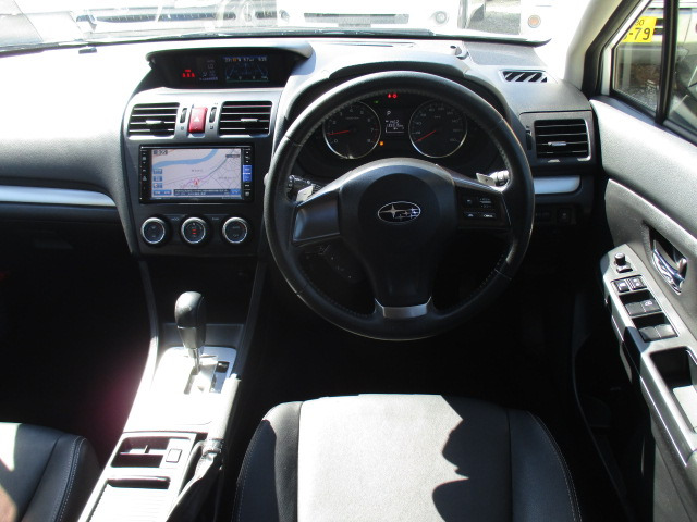 インプレッサスポーツ2.0 i アイサイト 4WD