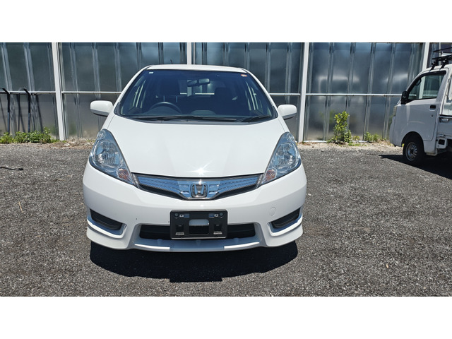 フィットシャトルハイブリッド1.3 C