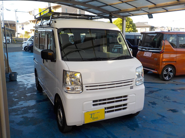 NV100クリッパーDX ハイルーフ 5AGS車