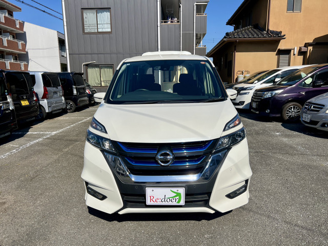 セレナ1.2 e-POWER ハイウェイスター チェアキャブ スロープタイプ 車いす1名 サード仕様