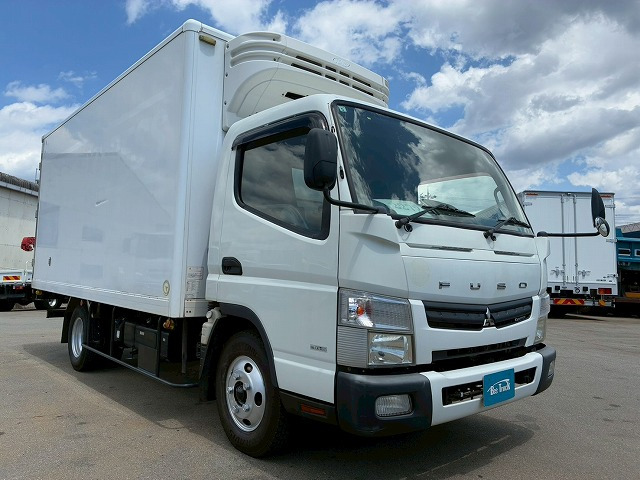 キャンター冷凍車