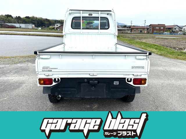 ���s���Ȃ�65500km�̃X�[�p�[�`���[�W���[�E�ʖ��_���̃|���V�F�͔@���ł��傤��?�d������z���㏸���~�܂炸�A50���L�������Ă���v�ŊO���ɍs���̂Ŏd������o���Ȃ���Ԃł��A�}�j�A��R���N�^�[�̕��ǂ��ł���?