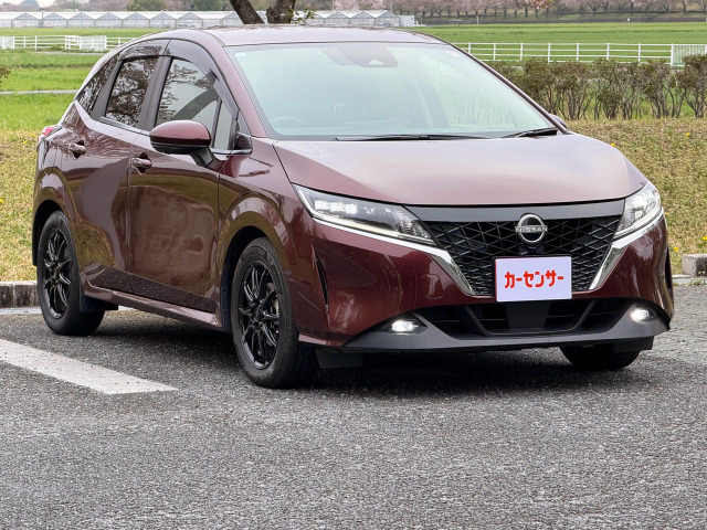 ノート1.2 X FOUR 4WD