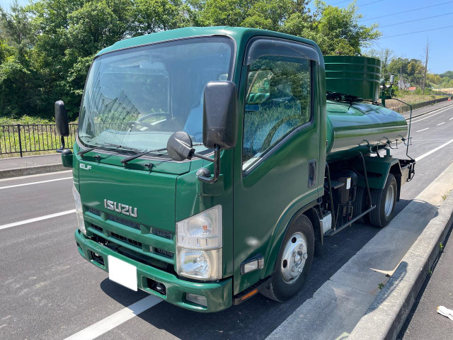 エルフバキュームカー