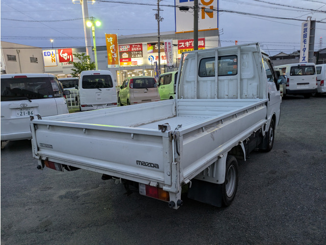 ボンゴトラック