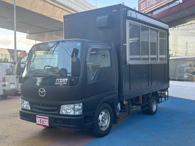 タイタンダッシュ