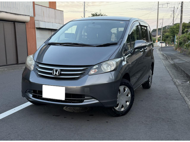 フリード1.5 G ジャストセレクション 4WD